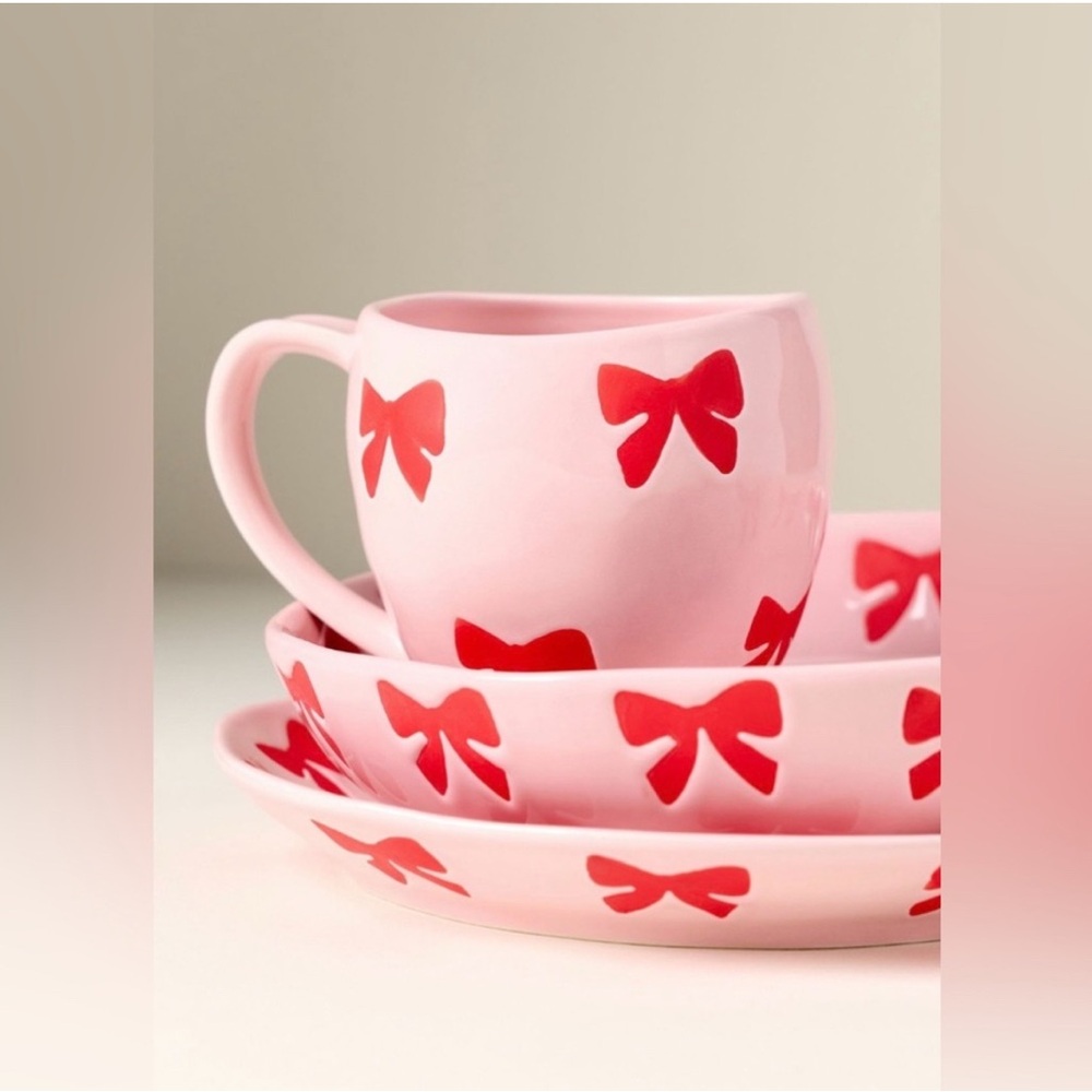 SET OF 3 Anthropologie Vida Icon Stoneware Bow Pink Red Holiday Edition bowl mug